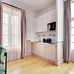Pick A Flat\'S Apartment In Place Vendome - Rue Duphot