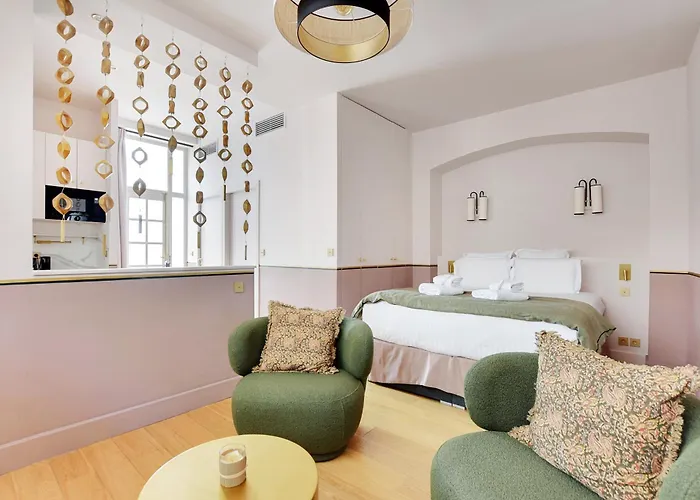 Pick A Flat\'S Apartment In Place Vendome - Rue Duphot