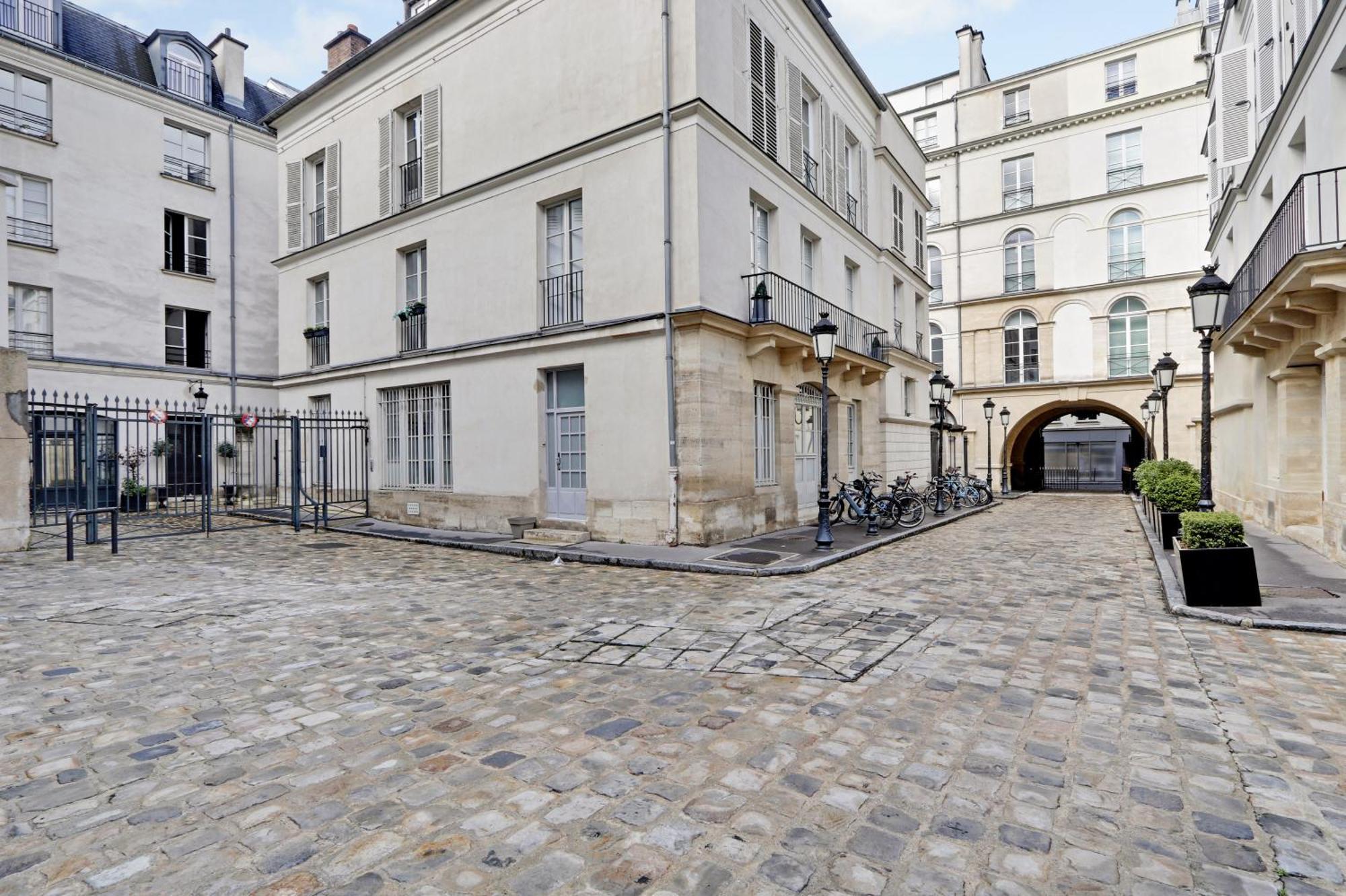 Pick A Flat's In Place Vendome - Rue Duphot